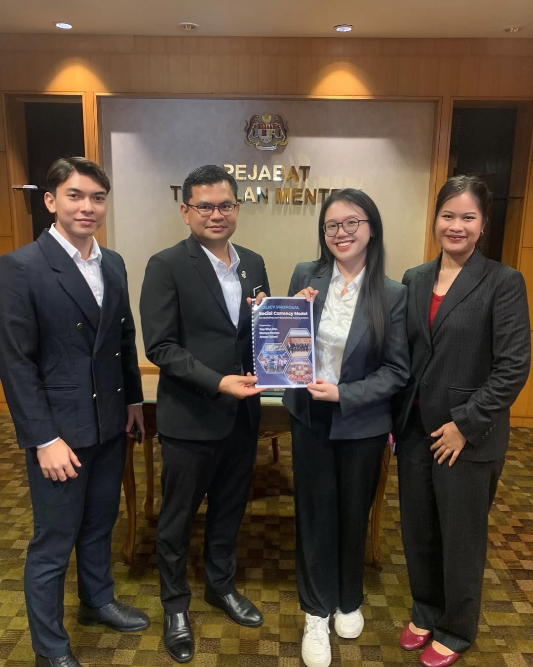 Policy proposal at Economy Minister's Office